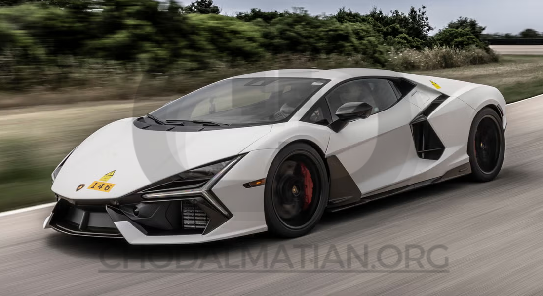 Lamborghini Revuelto 2025